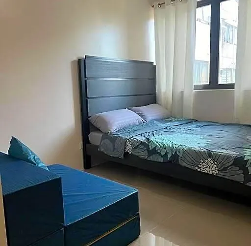 Cebusurestaypersimmon16thfloor2ndstudiocondounit Hotel 4*